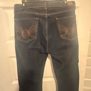 Stylish Dark Blue Levi Bootcut Jeans with Embroidered Pockets